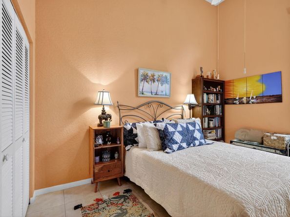 4737 Carlton Golf Drive, Lake Worth FL 33449