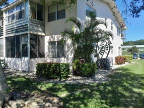 36 Norwich B, West Palm Beach FL 33417
