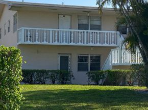 36 Norwich B, West Palm Beach FL 33417