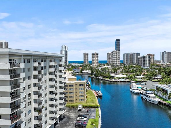 401 Golden Isles Dr 1102, Hallandale Beach FL 33009