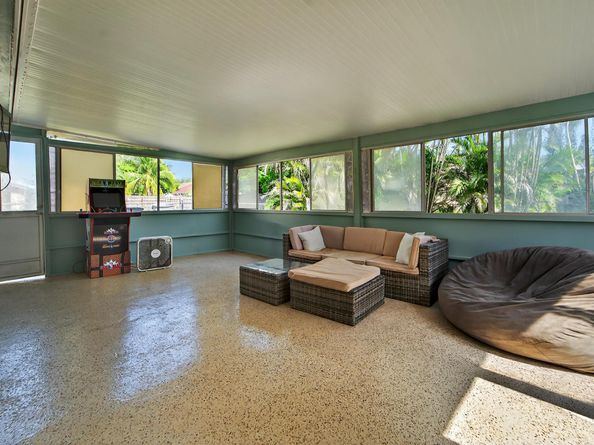 5531 S 35th Court, Greenacres FL 33463