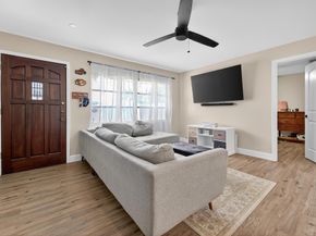 5531 S 35th Court, Greenacres FL 33463