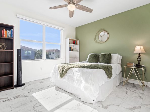 4350 Veleiros Ave, Deerfield Beach FL 33064