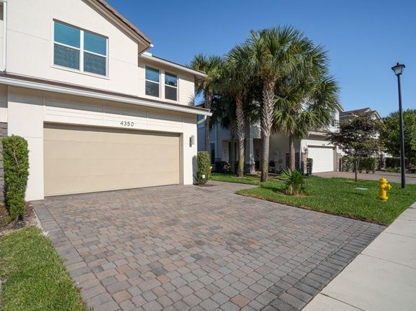 4350 Veleiros Ave, Deerfield Beach FL 33064