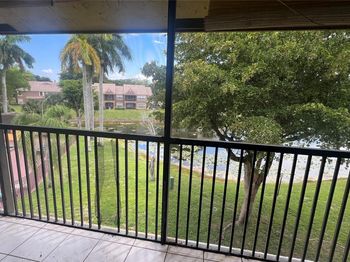 9044 NW 28th Dr