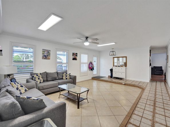 3611 N 33rd Ter, Hollywood FL 33021