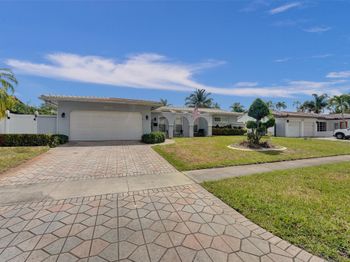 3611 N 33rd Ter