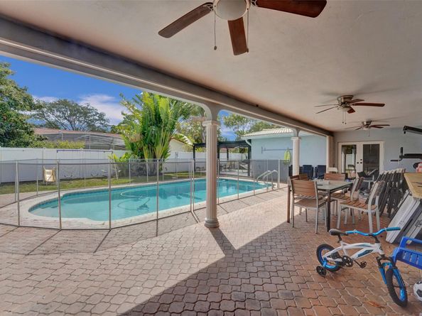 3611 N 33rd Ter, Hollywood FL 33021