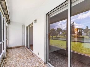 354 Chatham R, West Palm Beach FL 33417