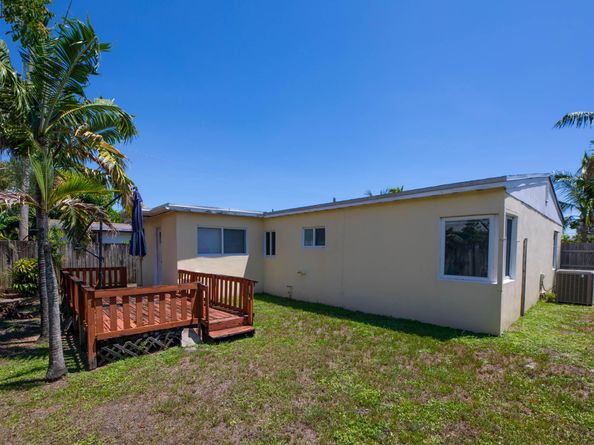 5225 NE 5 Avenue, Oakland Park FL 33334