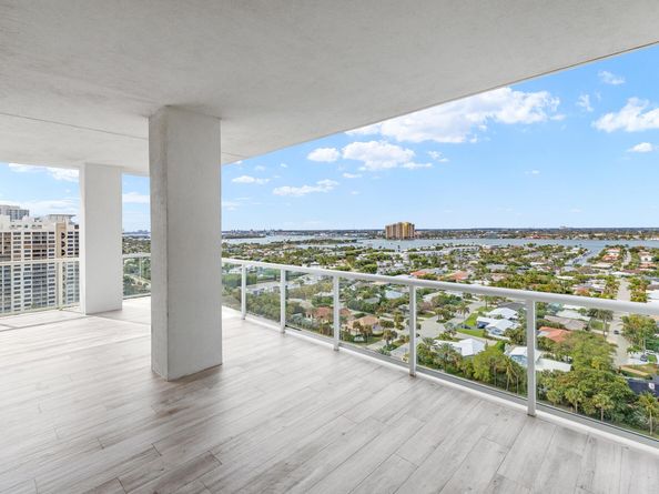 3730 N Ocean Drive 17d, Singer Island FL 33404
