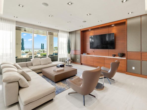 3730 N Ocean Drive 17d, Singer Island FL 33404