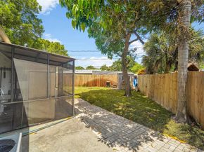 2628 NW 58th Ave, Margate FL 33063