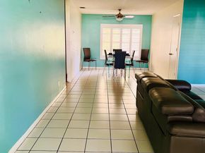 2831 NW 88th Ter, Coral Springs FL 33065