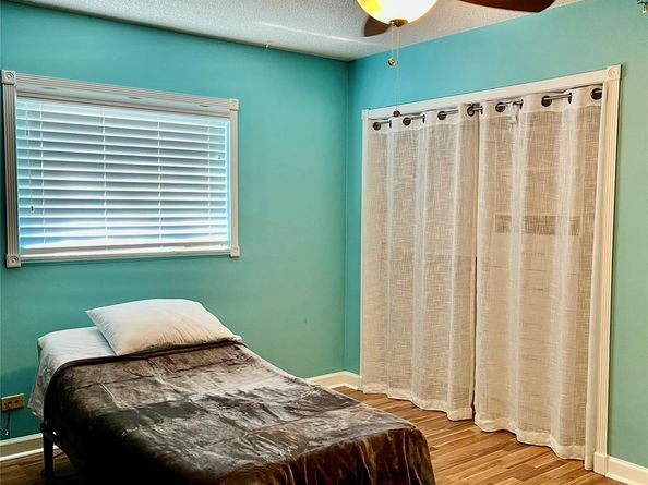 2831 NW 88th Ter, Coral Springs FL 33065