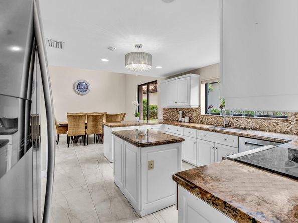 6400 Via Rosa, Boca Raton FL 33433