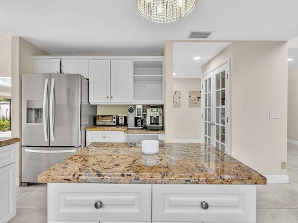 6400 Via Rosa, Boca Raton FL 33433