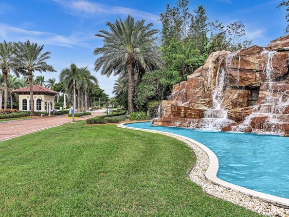 6400 Via Rosa, Boca Raton FL 33433