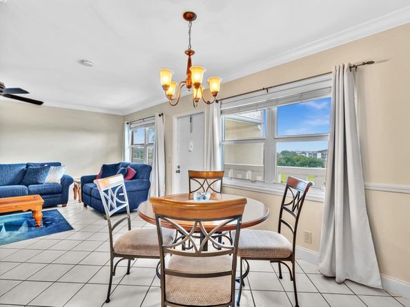 454 Grantham C 454, Deerfield Beach FL 33442