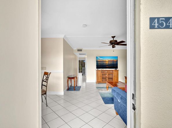 454 Grantham C 454, Deerfield Beach FL 33442