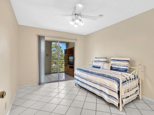 454 Grantham C 454, Deerfield Beach FL 33442