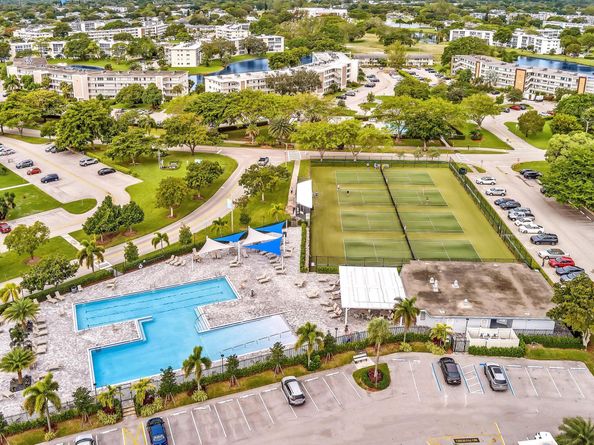 454 Grantham C 454, Deerfield Beach FL 33442