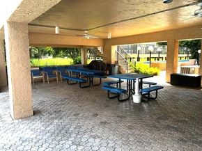 7320 Lake Circle Dr 101, Margate FL 33063