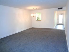 7320 Lake Circle Dr 101, Margate FL 33063