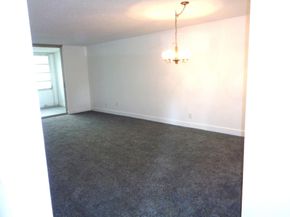 7320 Lake Circle Dr 101, Margate FL 33063