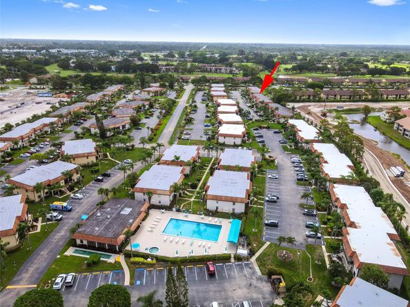 7118 Golf Colony Ct 103, Lake Worth FL 33467