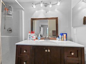 7118 Golf Colony Ct 103, Lake Worth FL 33467