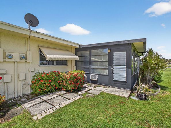 3426 Theo Way, West Palm Beach FL 33417