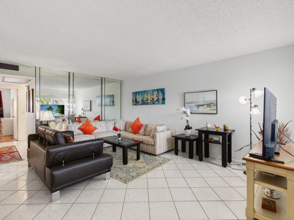 3014 Exeter A, Boca Raton FL 33434