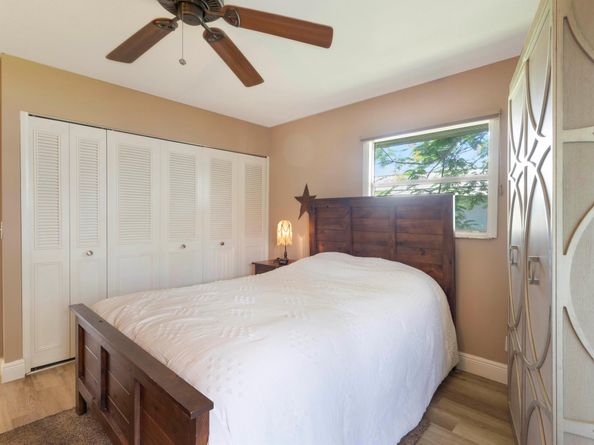 652 Flanders N, Delray Beach FL 33484