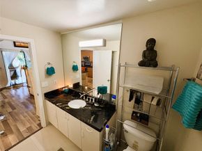 10130 NW 33rd Pl, Sunrise FL 33351