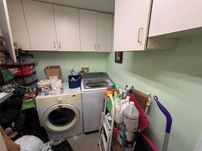 10130 NW 33rd Pl, Sunrise FL 33351