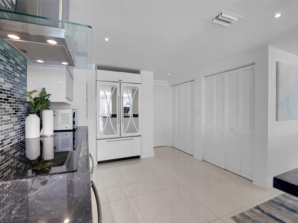 3430 Galt Ocean Dr 606, Fort Lauderdale FL 33308