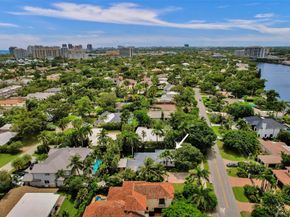 1514 Middle River Dr, Fort Lauderdale FL 33304