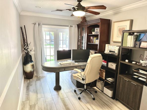 1514 Middle River Dr, Fort Lauderdale FL 33304