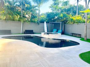 1514 Middle River Dr, Fort Lauderdale FL 33304
