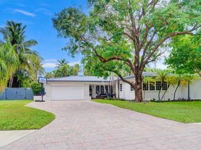 1514 Middle River Dr, Fort Lauderdale FL 33304