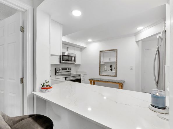 3909 N Ocean Blvd 206, Fort Lauderdale FL 33308