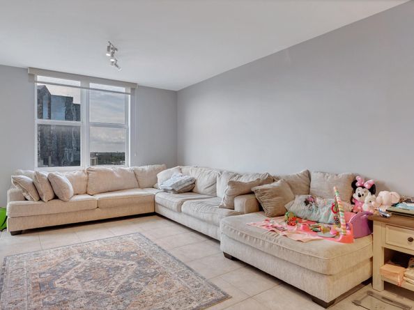 511 SE 5th Ave 912, Fort Lauderdale FL 33301