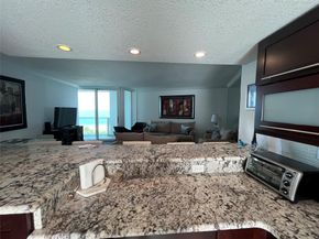333 NE 21st Ave 904, Deerfield Beach FL 33441