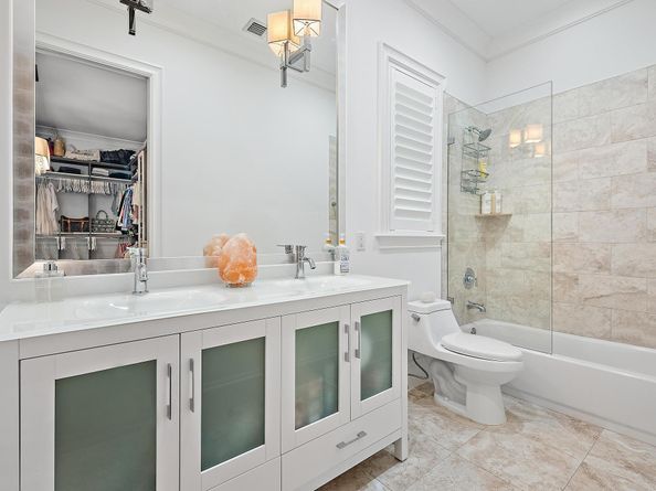 5401 S Olive Avenue, West Palm Beach FL 33405