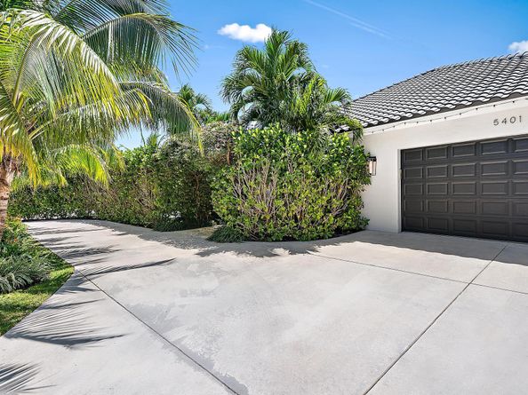 5401 S Olive Avenue, West Palm Beach FL 33405