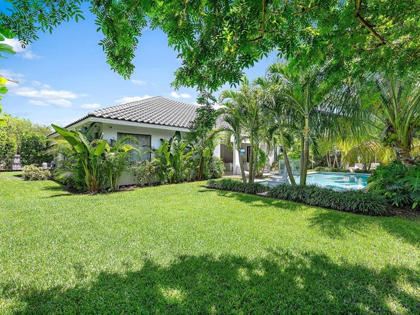 5401 S Olive Avenue, West Palm Beach FL 33405