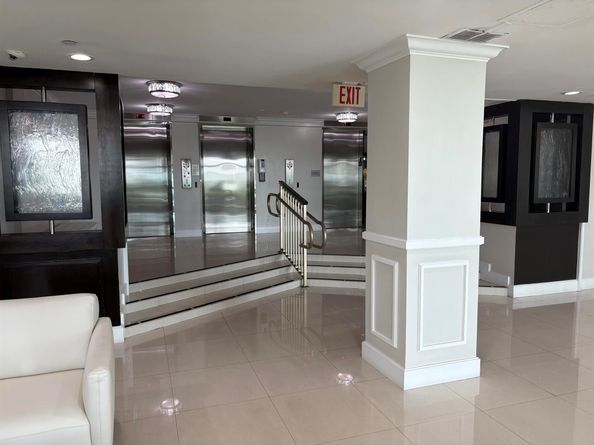 333 NE 21 Avenue 414, Deerfield Beach FL 33441