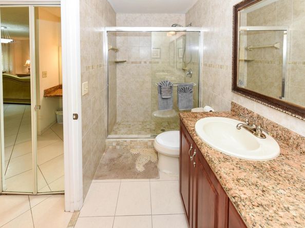 1382 High Point Way NE B, Delray Beach FL 33445