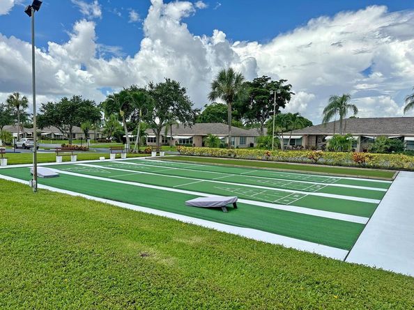 1382 High Point Way NE B, Delray Beach FL 33445